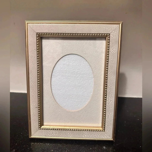 Other - Vintage Burnes of Boston Frame